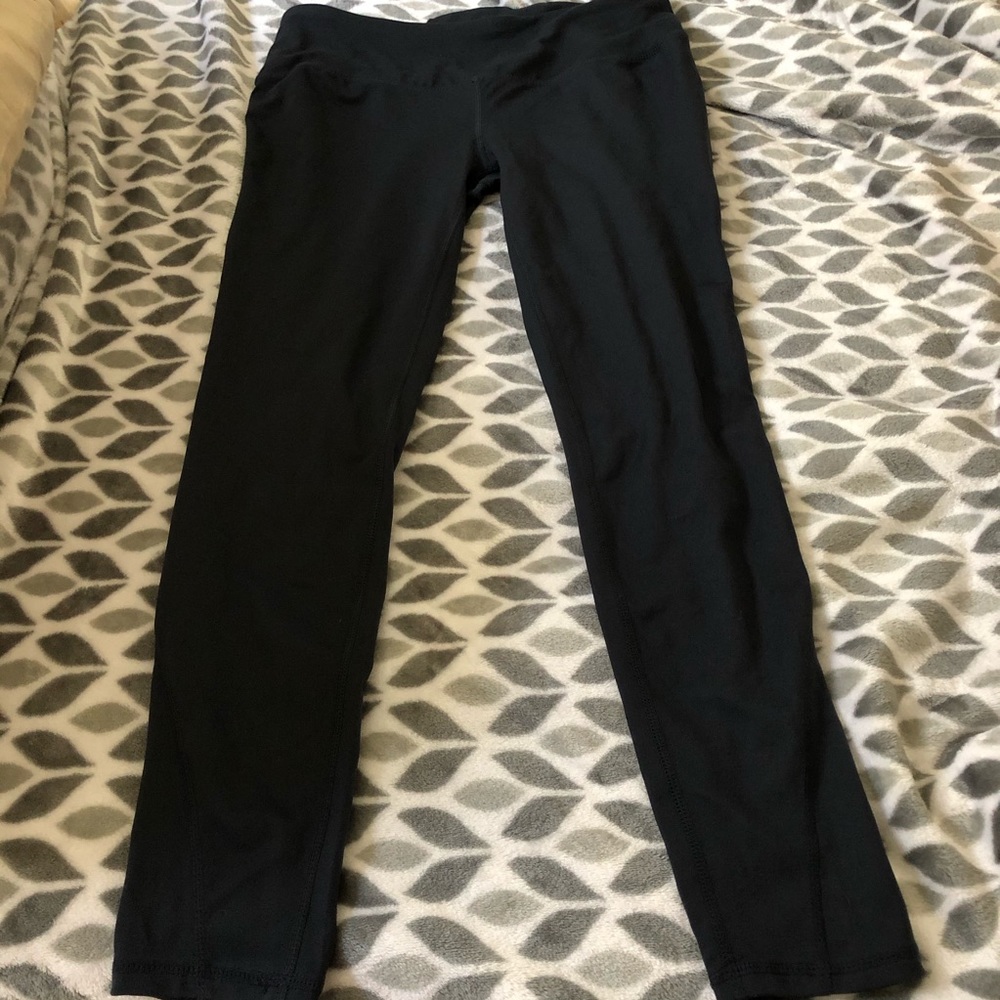 3 for $10 Women’s leggings with leg detail